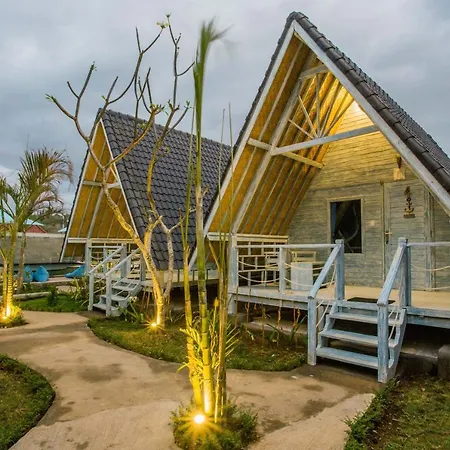 D'Yuki Huts Lembongan Villa