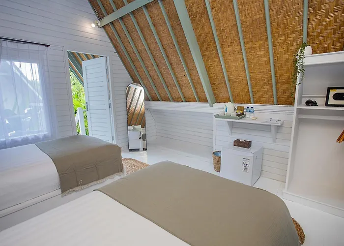 D'yuki Huts ロッジ レンボンガン島