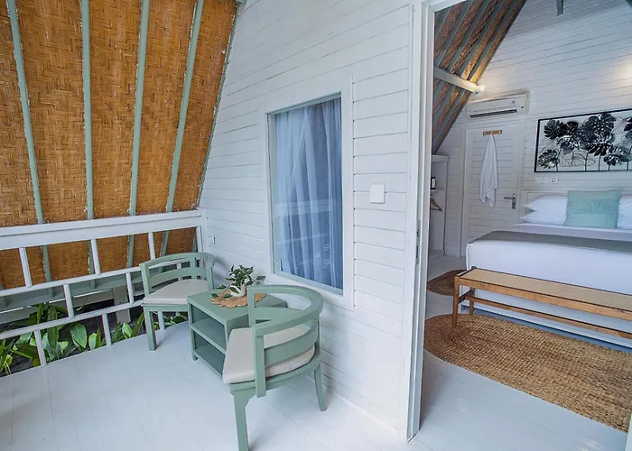 ロッジ D'yuki Huts レンボンガン島