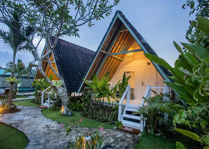 D'yuki Huts ロッジ レンボンガン島