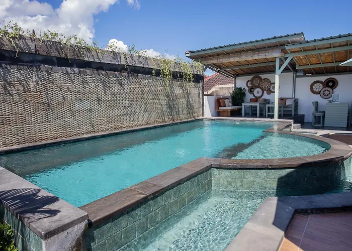 ロッジ D'yuki Huts レンボンガン島